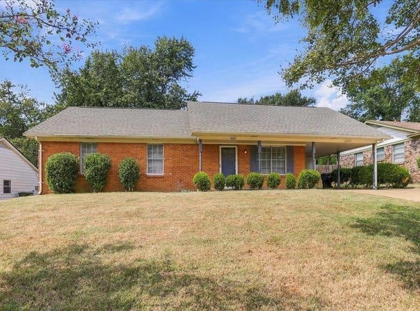 3691 HANNA Dr, Memphis, TN 38128