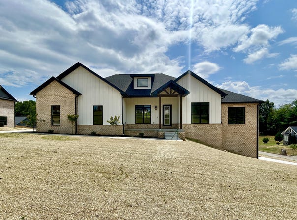 442 Woods Edge Drive, Somerset, KY 42503