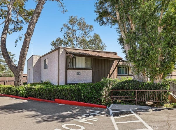 328 S Miraleste, San Pedro, CA 90732
