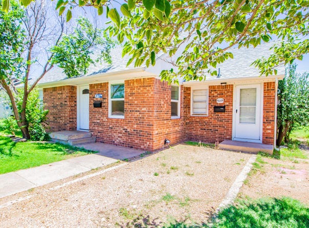 406 E Buckley Street, Brownfield, TX 79316
