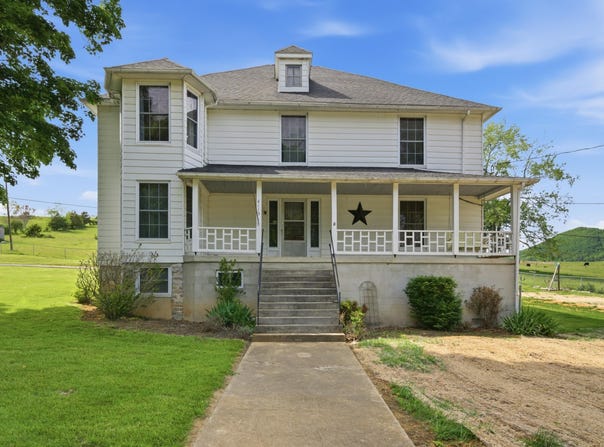 4115 Old Baltimore Road Road, Draper, VA 24324