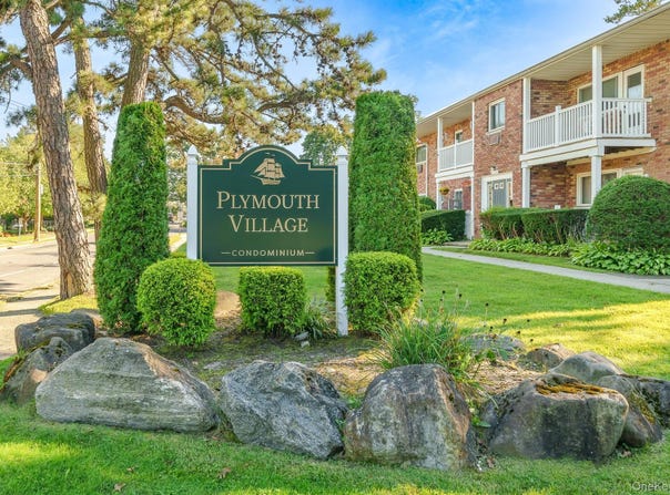 61 Adams, Central Islip, NY 11722