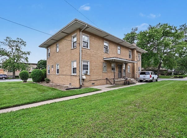 18408 Torrence Avenue, Lansing, IL 60438