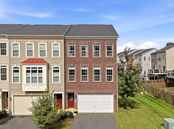 201 APSLEY Terrace, PURCELLVILLE, VA 20132