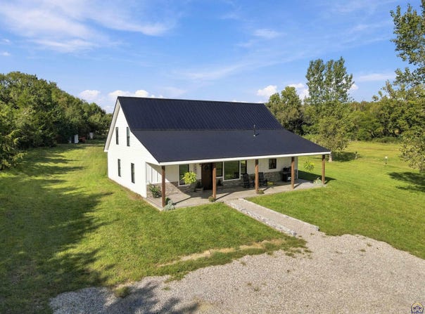 14708 46th ST, Perry, KS 66073