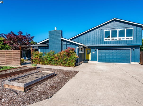 2615 3RD St, Springfield, OR 97477