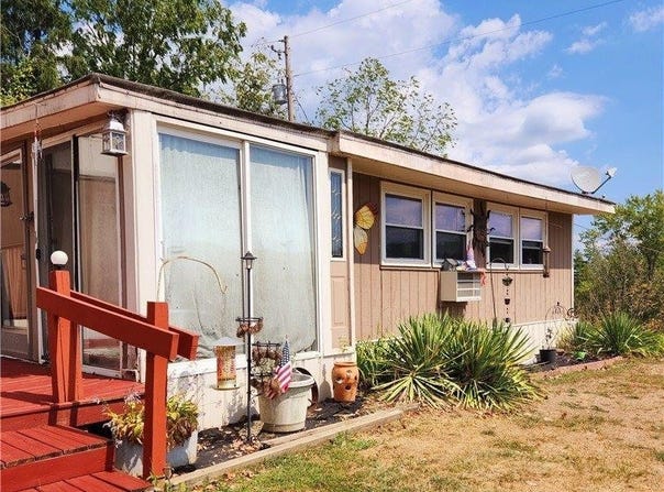 23516 Hideaway Drive, Senecaville, OH 43780