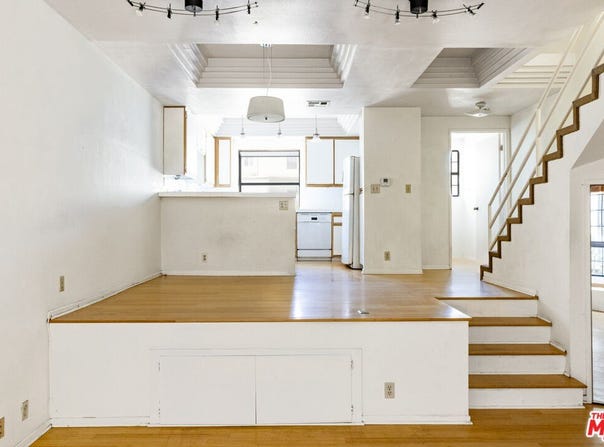 36 Navy St, Los Angeles, CA 90291