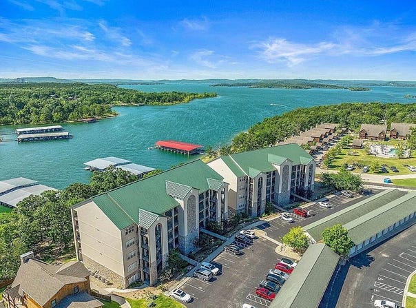 80 Celebration Cove Circle, Branson, MO 65616