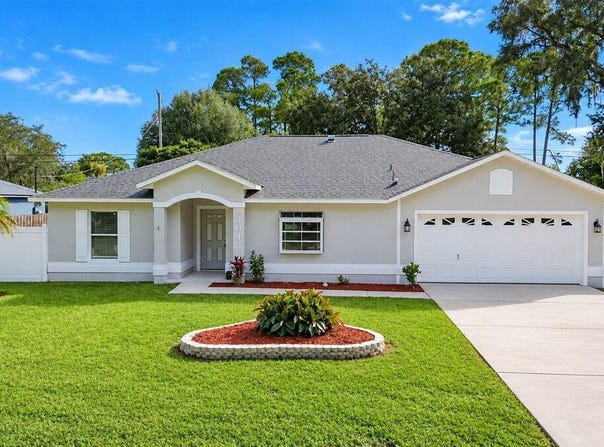 3043 Yule Tree Drive, Edgewater, FL 32141