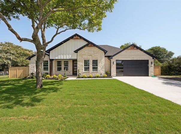 310 Cottonwood, Leonard, TX 75452