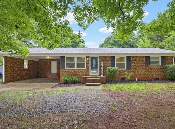 6954 Gra Lan Drive, Thomasville, NC 27360