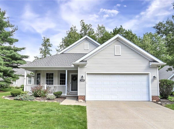 1820 Hampton Run, Broadview Heights, OH 44147