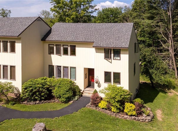 270 Pines Drive, Roxbury, NY 12474