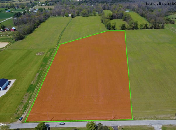 2000+ E Cross Rd lot: 2, Madison, IN 47250
