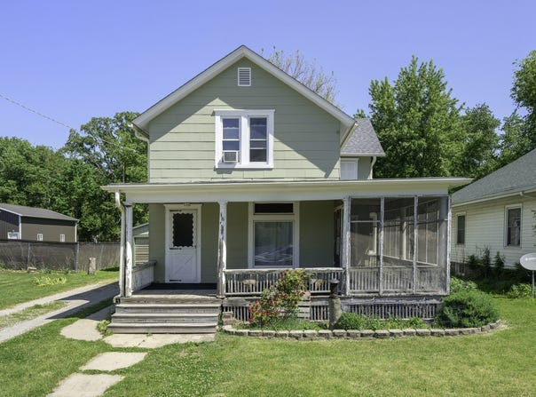 116 W union Street, Earlville, IL 60518