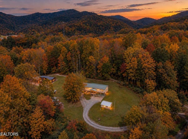 106 Patrick Hill, Oliver Springs, TN 37840