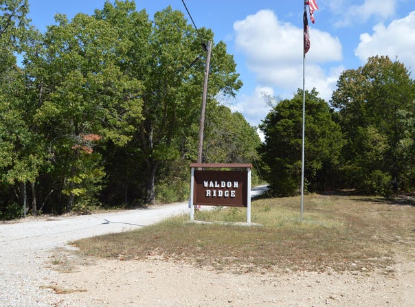 Waldon Ridge, Lampe, MO 65681