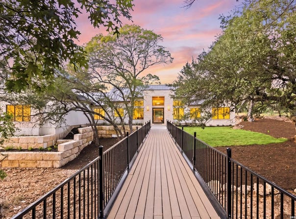 128 Balcones Bend, Boerne, TX 78006