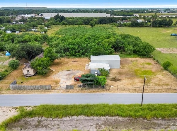 1806 E Mile 13 1/2 N, Donna, TX 78537