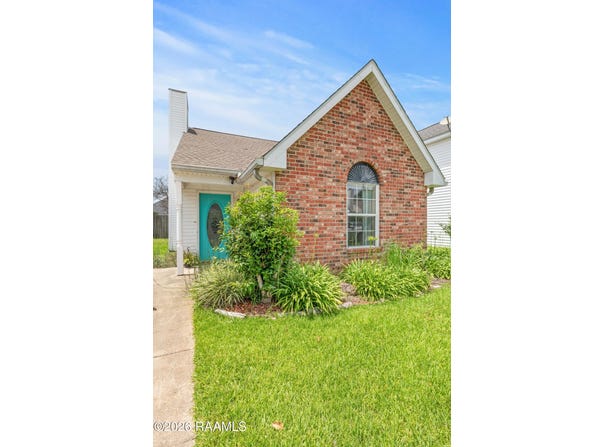 420 Row One, Lafayette, LA 70508