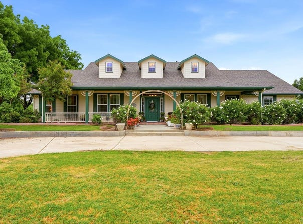 20118 Grangeville Boulevard, Lemoore, CA 93245