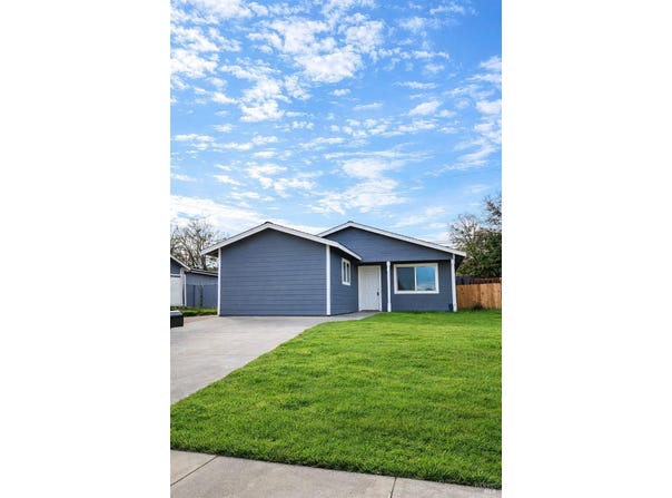 252 Margie Drive, Willits, CA 95490