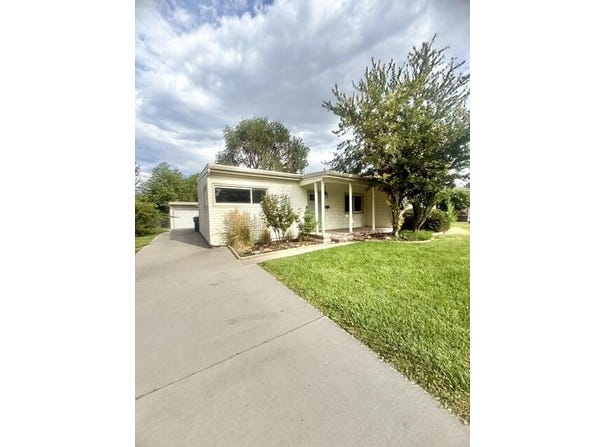 344 Pierce St, Twin Falls, ID 83301