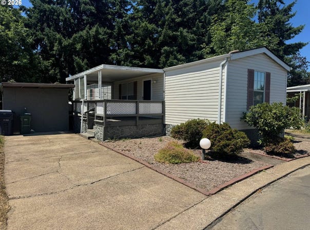 2150 LAURA St, Springfield, OR 97477