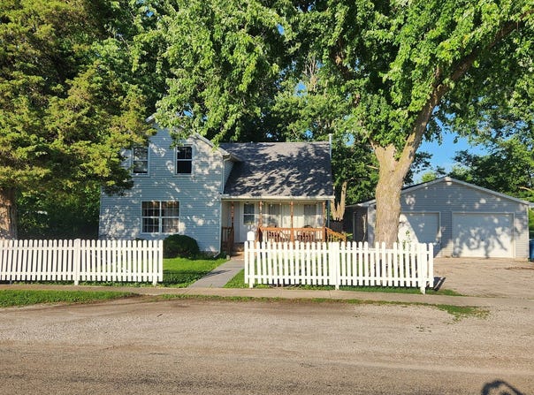 829 Oak Street, Minonk, IL 61760