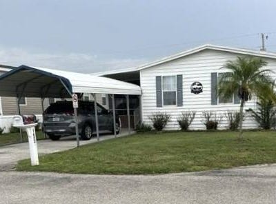 1652 Sunny Pines Dr, Sebring, FL 33870