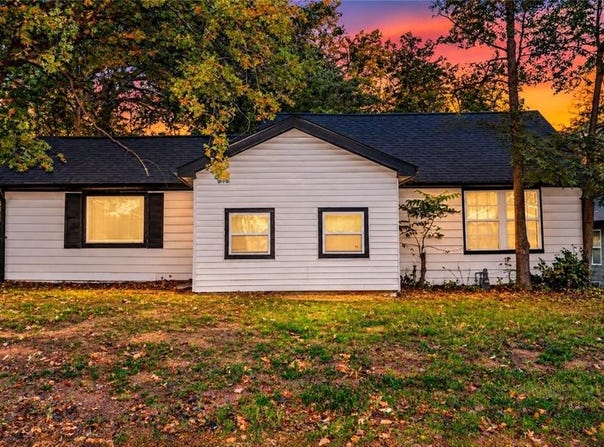 1339 Lyle Avenue, Atlanta, GA 30344