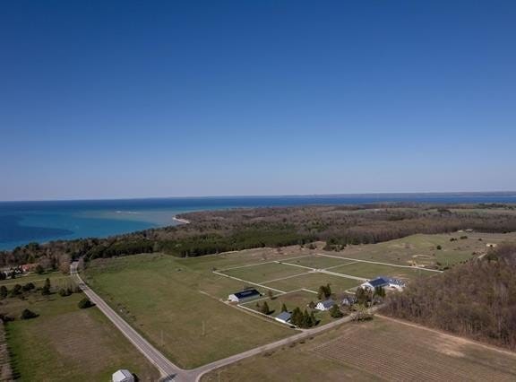 3619 TOMPKINS ROAD, PENINSULA TWP, MI 49686