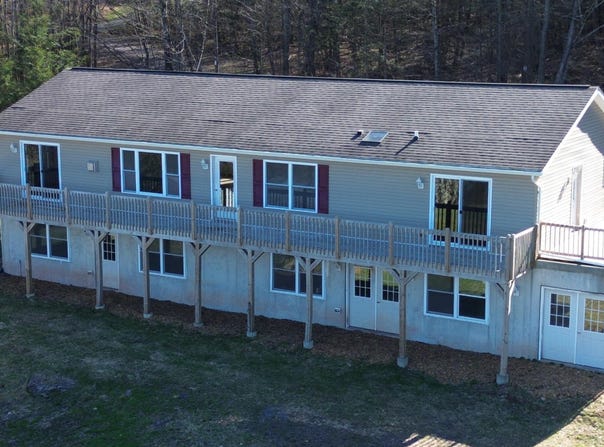 523B Creek Drive, Prompton, PA 18456