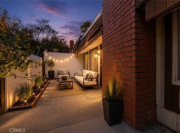 10055 Larwin, Chatsworth, CA 91311
