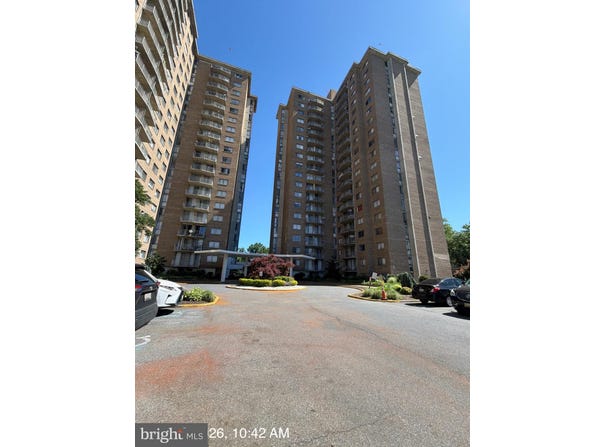 1836 METZEROTT Road, HYATTSVILLE, MD 20783