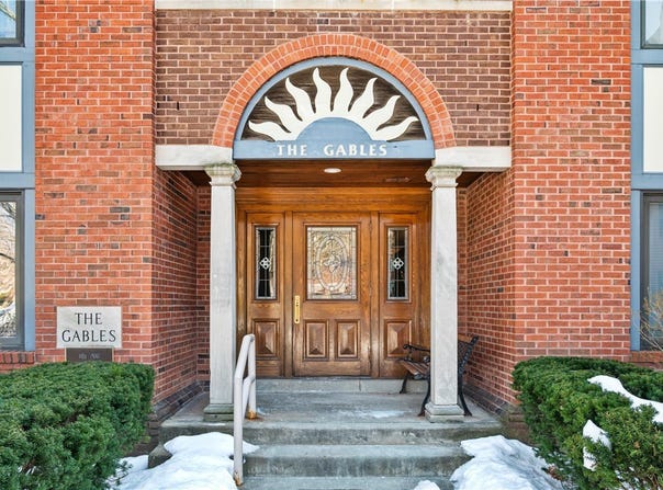 100 Denniston St, Pittsburgh, PA 15206