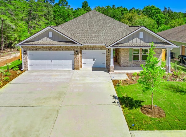 71 Leap Year Lane, Freeport, FL 32439