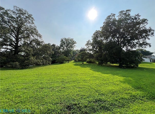 Meadow Lane, Urbanna, VA 23175