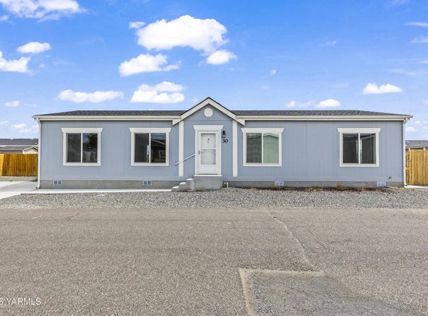 2802 S 5th Ave, Union Gap, WA 98903