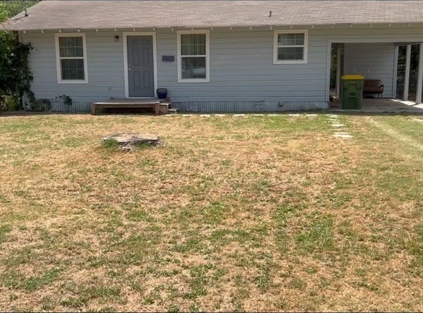471 W Navasota, Groesbeck, TX 76642