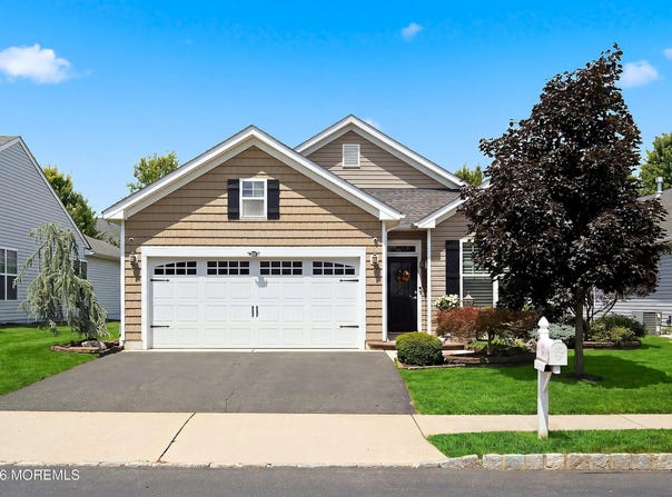 29 Heath Lane, Jackson, NJ 08527