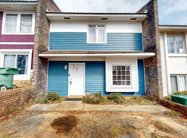 592 Willow Oaks Drive Unit D, Ozark, AL 36360