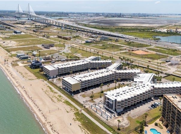 3938 Surfside Boulevard, Corpus Christi, TX 78402