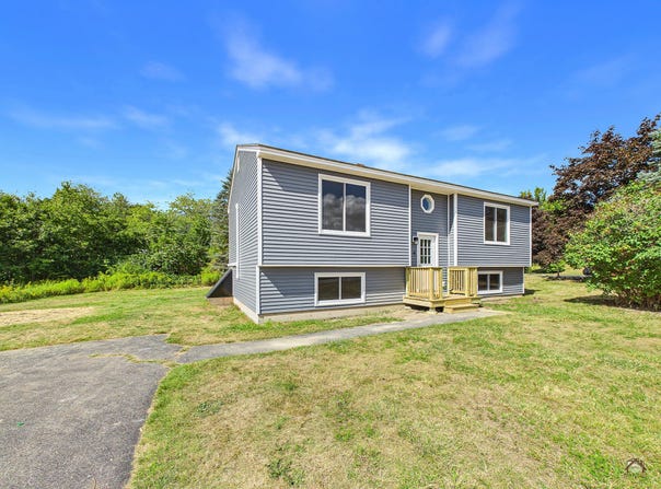 4 Meadowrue Drive, Augusta, ME 04330