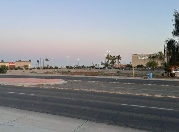 705 E Dannenberg, El Centro, CA 92243