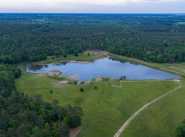 2365 CR 152, Carthage, TX 75633