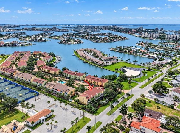 406 SANDY HOOK Road, TREASURE ISLAND, FL 33706