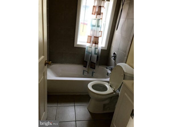 148 HOFFMAN Avenue, TRENTON, NJ 08618