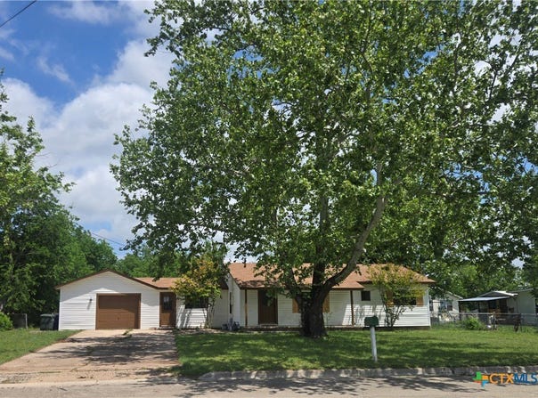 101 E Halstead Avenue, Copperas Cove, TX 76522